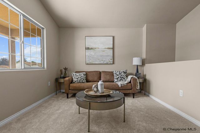 941 BALLAD LN, Cheyenne, WY 82007