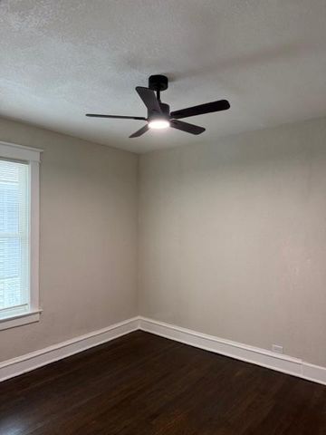 3720 Wayne Avenue, Kansas City, MO 64109