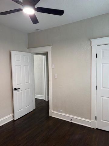 3720 Wayne Avenue, Kansas City, MO 64109