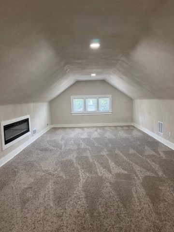 3720 Wayne Avenue, Kansas City, MO 64109
