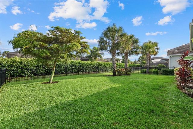12315 BLUE HILL TRAIL, Bradenton, FL 34211