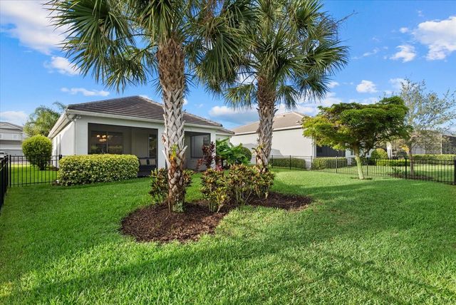 12315 BLUE HILL TRAIL, Bradenton, FL 34211