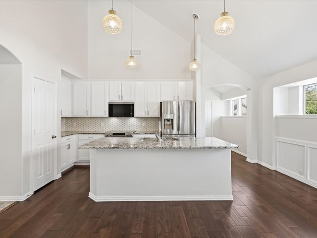 2549 Indian Hills Drive, Little Elm, TX 75068