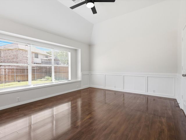 2549 Indian Hills Drive, Little Elm, TX 75068