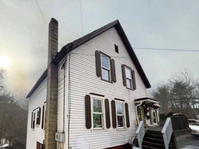 33 Munroe Street, Franklin, NH 03235