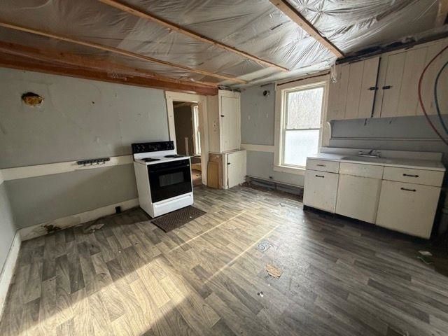 33 Munroe Street, Franklin, NH 03235