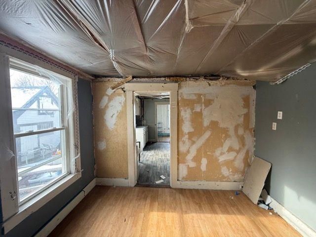 33 Munroe Street, Franklin, NH 03235