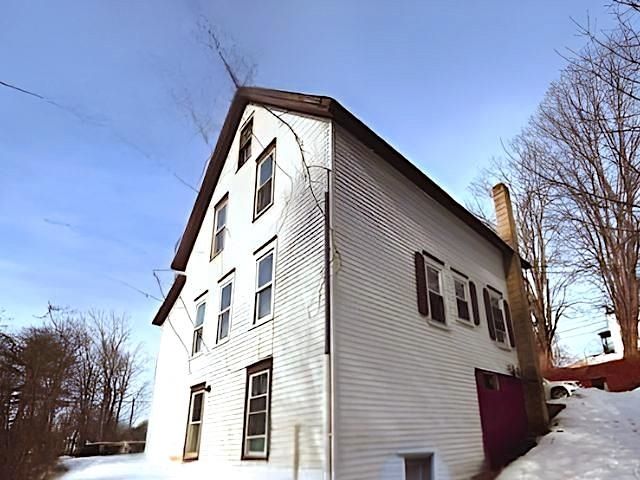 33 Munroe Street, Franklin, NH 03235