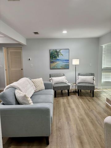 271 Alexandra Drive 6, Mount Pleasant, SC 29464