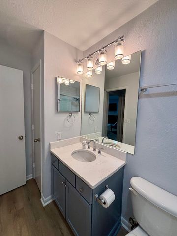 271 Alexandra Drive 6, Mount Pleasant, SC 29464