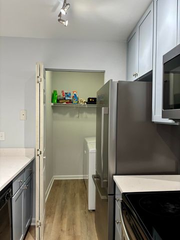 271 Alexandra Drive 6, Mount Pleasant, SC 29464