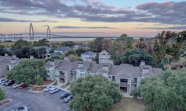 271 Alexandra Drive 6, Mount Pleasant, SC 29464