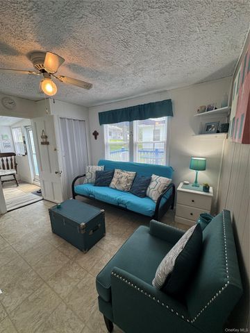 7 Brodie Road 23, Hopewell Junction, NY 12533