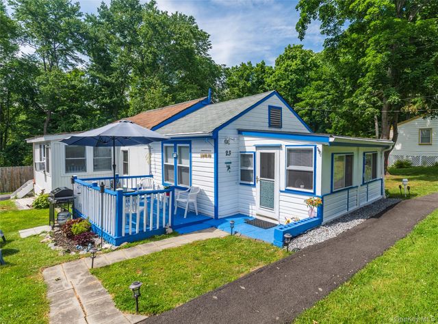 7 Brodie Road 23, Hopewell Junction, NY 12533