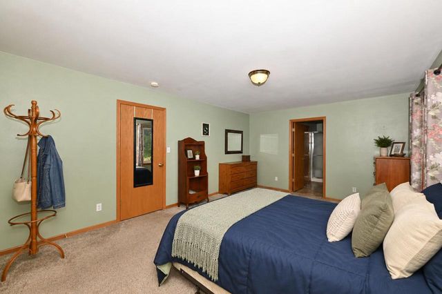 W255S8755 Hi Lo DRIVE, Mukwonago, WI 53149