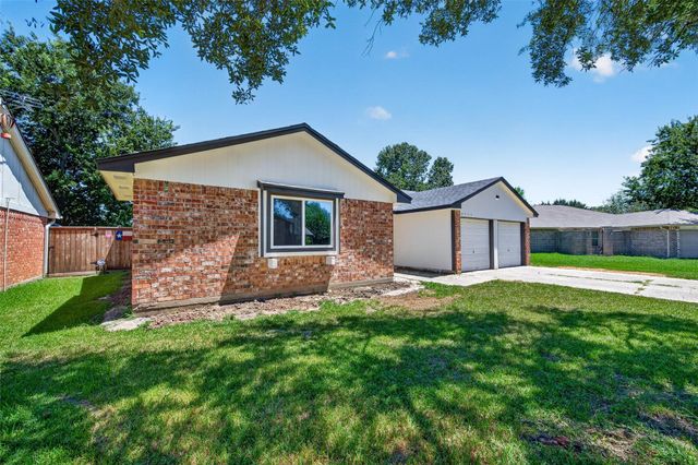 3711 Camphor Drive, Houston, TX 77082