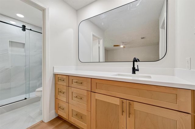 3711 Camphor Drive, Houston, TX 77082