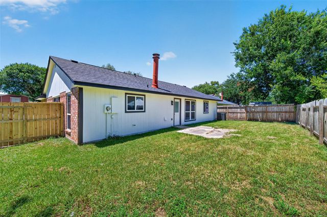 3711 Camphor Drive, Houston, TX 77082