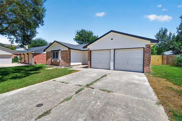 3711 Camphor Drive, Houston, TX 77082