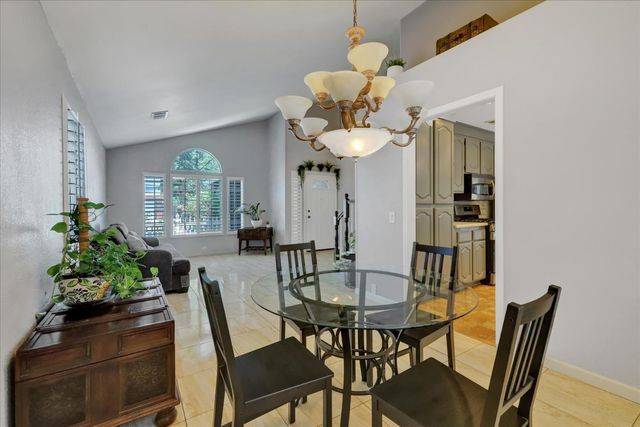 5809 Laguna Quail Way, Elk Grove, CA 95758