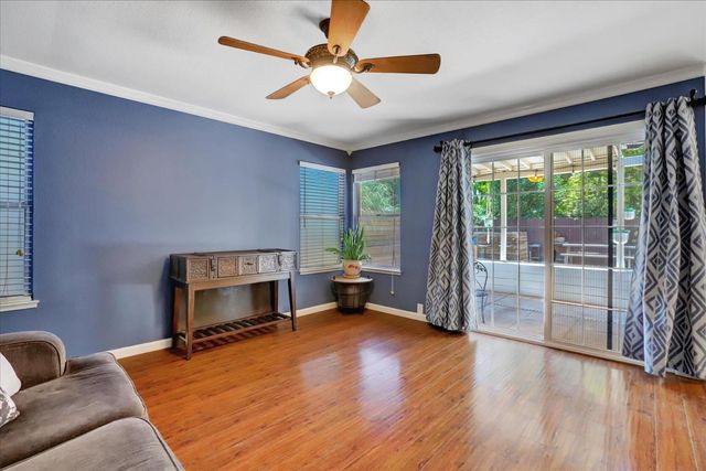 5809 Laguna Quail Way, Elk Grove, CA 95758