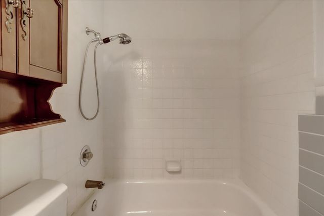 5809 Laguna Quail Way, Elk Grove, CA 95758