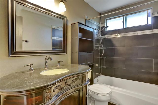 5809 Laguna Quail Way, Elk Grove, CA 95758