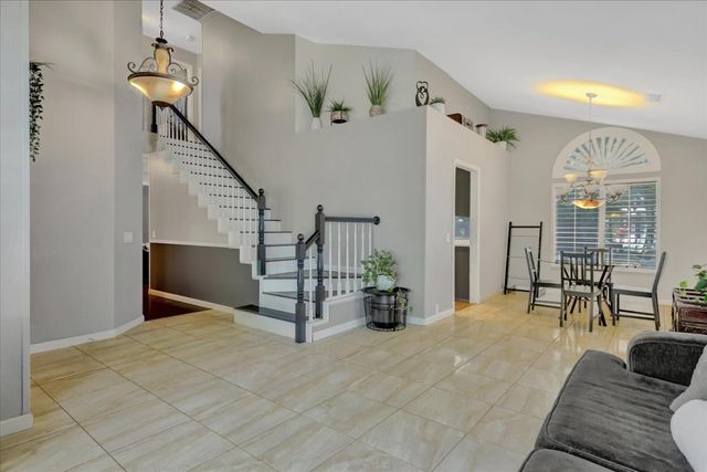 5809 Laguna Quail Way, Elk Grove, CA 95758