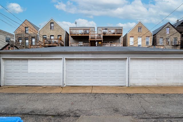 1427 N Bosworth Avenue 2, Chicago, IL 60642