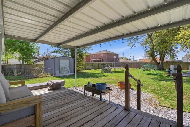 4022 Auburn Street, Lake Charles, LA 70607