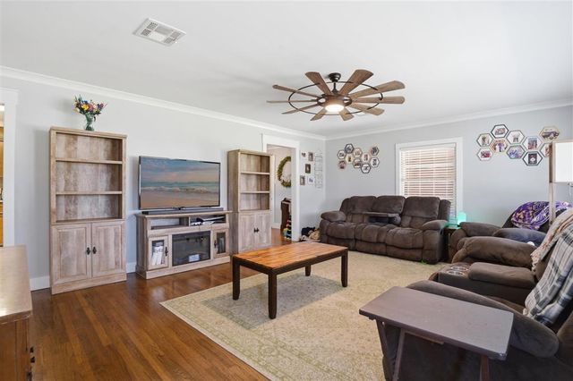 4022 Auburn Street, Lake Charles, LA 70607