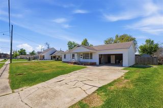 4022 Auburn Street, Lake Charles, LA 70607