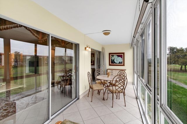 2902 Victoria Circle J-2, Coconut Creek, FL 33066