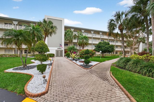 2902 Victoria Circle J-2, Coconut Creek, FL 33066