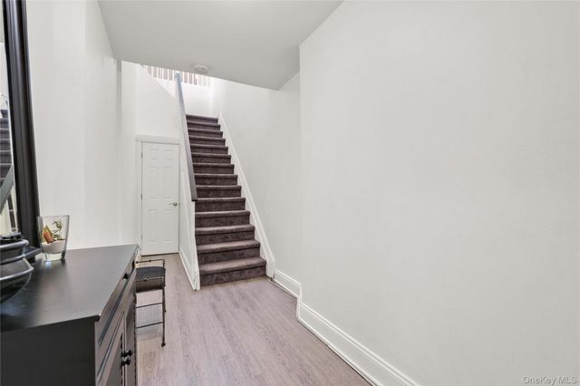 120-09 Riviera Court 10B, College Point, NY 11356