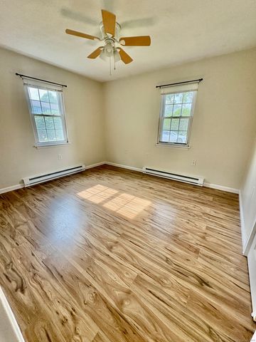 73 Horse Pond Road APT K, Salem, CT 06420