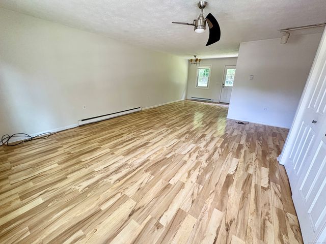 73 Horse Pond Road APT K, Salem, CT 06420