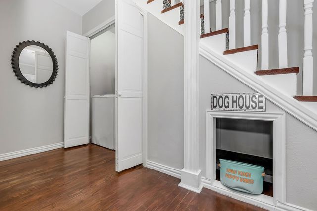 2240 Lawndale Drive, Dallas, TX 75211