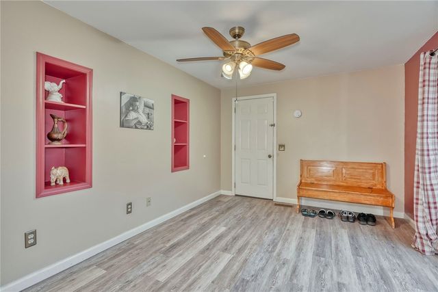 201 Bittersweet Drive, Farmington, NY 14425