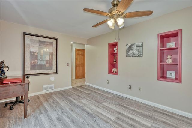 201 Bittersweet Drive, Farmington, NY 14425