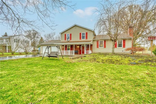 201 Bittersweet Drive, Farmington, NY 14425