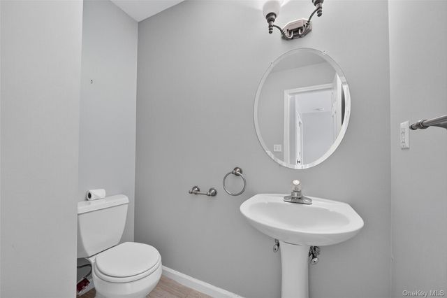 172 Shields Road, Red Hook, NY 12571
