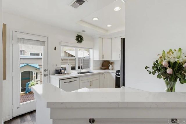 9960 Scripps Vista Way 116, San Diego, CA 92131