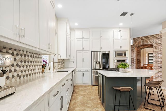 5214 Shoshone Drive, Frisco, TX 75034