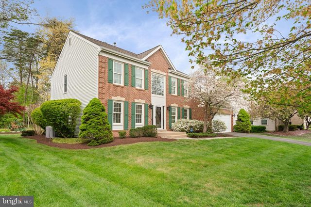 6474 GRISTMILL SQUARE LN, Centreville, VA 20120