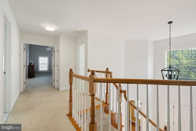 6474 GRISTMILL SQUARE LN, Centreville, VA 20120