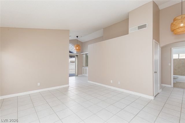 6344 Moonmist Avenue, Las Vegas, NV 89108