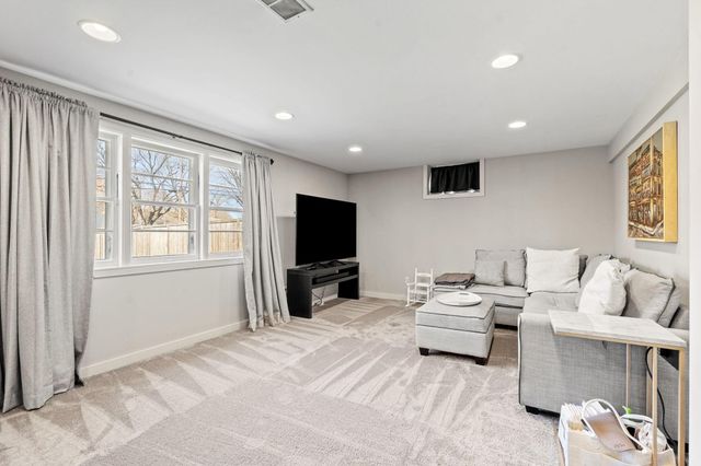 2554 Xenwood Avenue S, Saint Louis Park, MN 55416