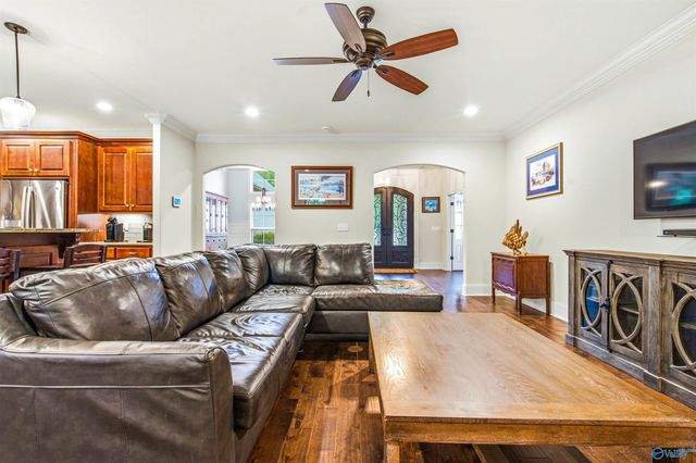 120 Huntsmen Lane, Harvest, AL 35749