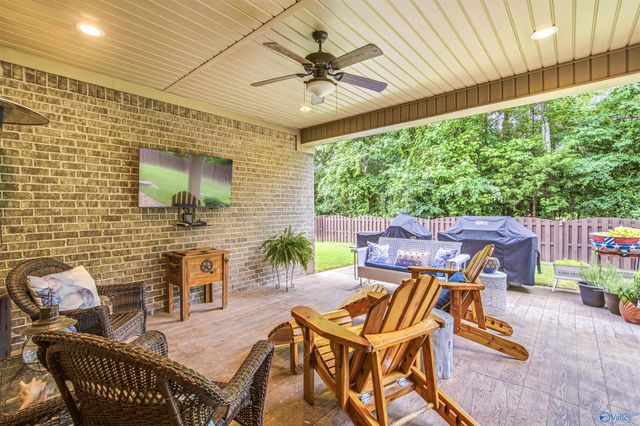 120 Huntsmen Lane, Harvest, AL 35749